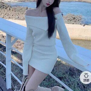 Off Shoulder Sweater Mini Dress IVORY
